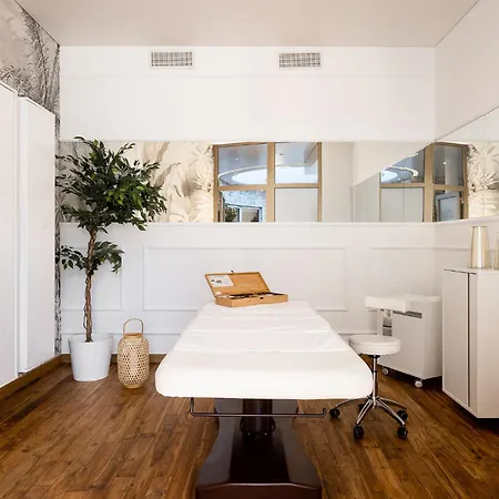 Coco Boutique & Hotel