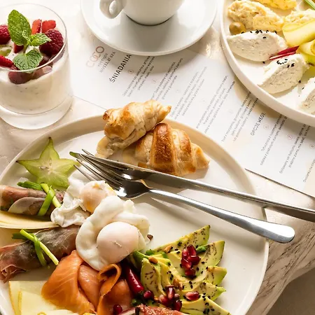 Hotel Coco Boutique & *