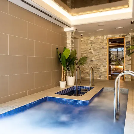 Hotel Coco Boutique & *